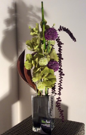 Orchidées, Allium, bois coco, graminés / Loc. 35€